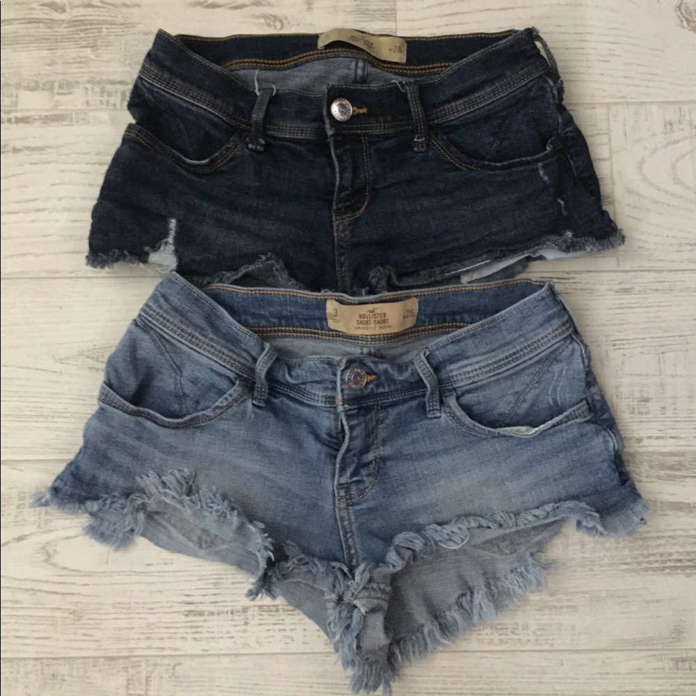 Hollister Shorts Size 26 Bundle of 2 for $12